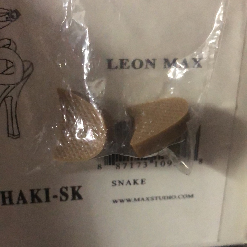 Leon Max Heels - Picture 9 of 12